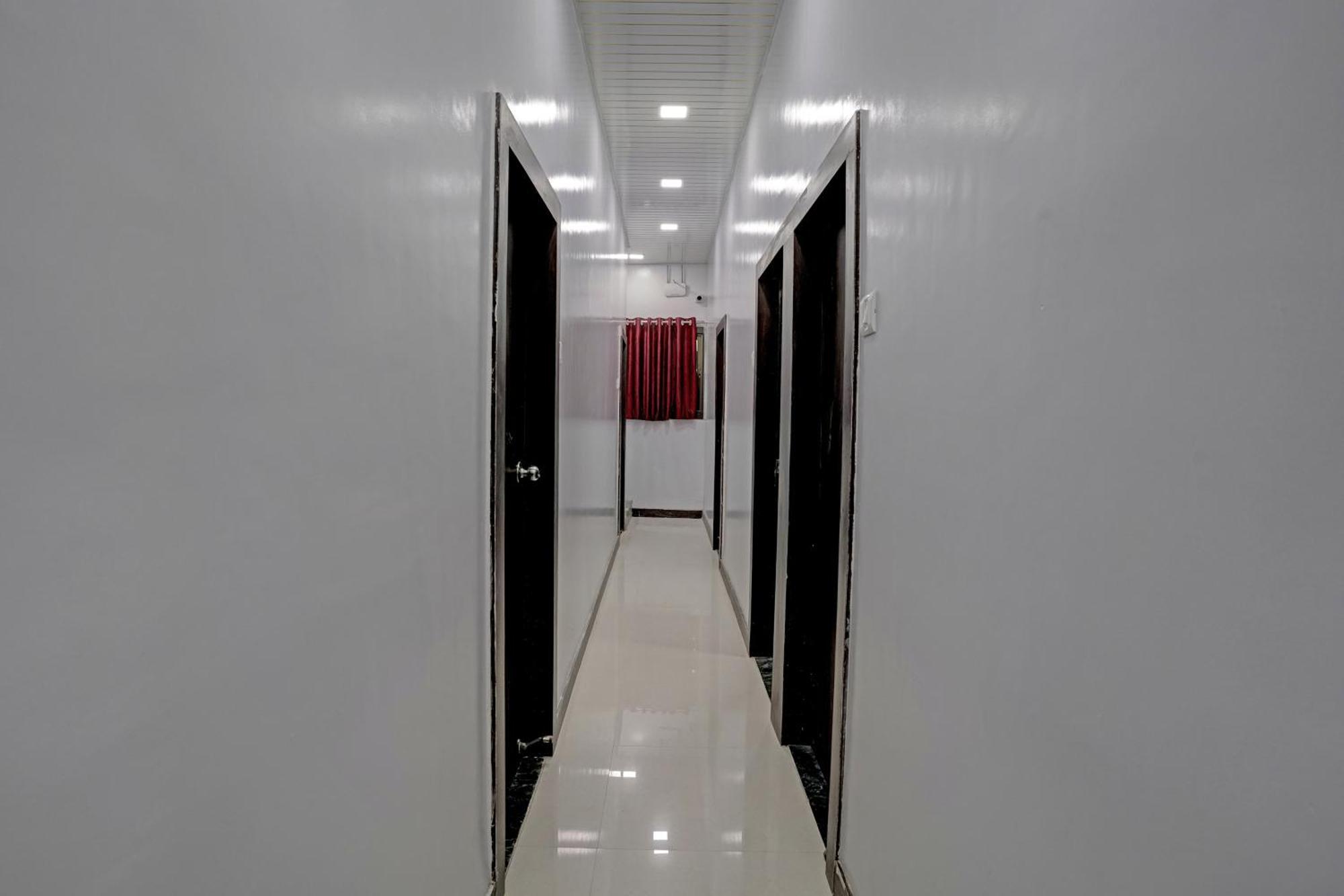 Hotel O Nithyanand ムンバイ エクステリア 写真
